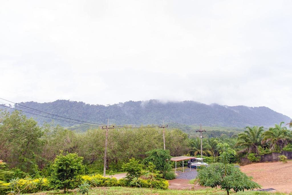 KeereeLay Hotel Ko Lanta Buitenkant foto