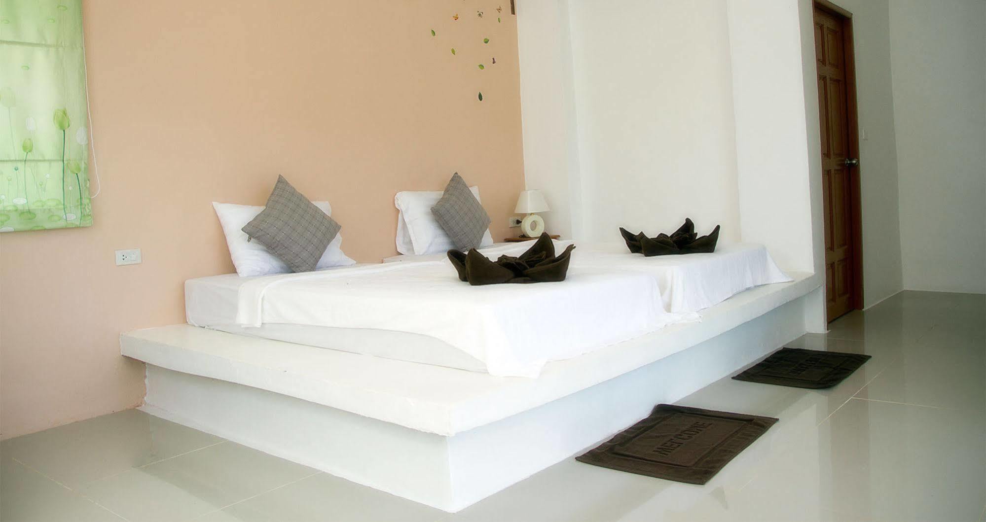 KeereeLay Hotel Ko Lanta Buitenkant foto